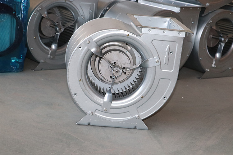 外轉(zhuǎn)子空調(diào)風(fēng)機